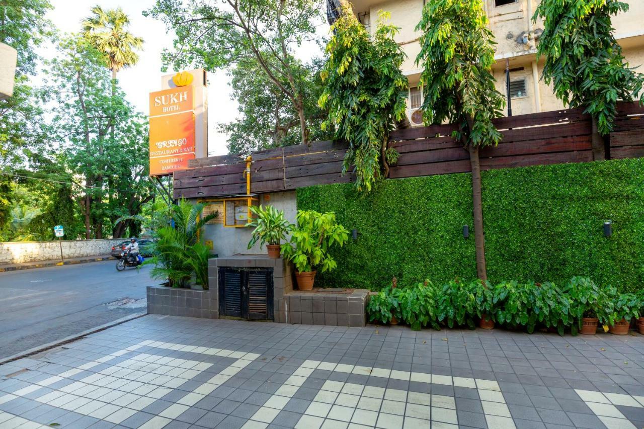 Sukh Hotel Мумбай Екстериор снимка